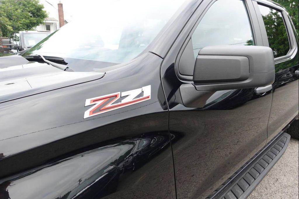 used 2022 Chevrolet Silverado 1500 car, priced at $36,875