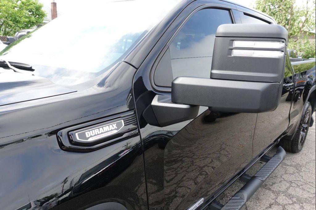 used 2022 GMC Sierra 1500 car, priced at $45,995