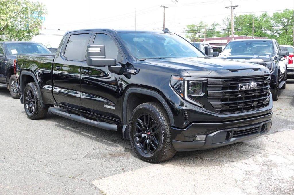 used 2022 GMC Sierra 1500 car, priced at $45,995