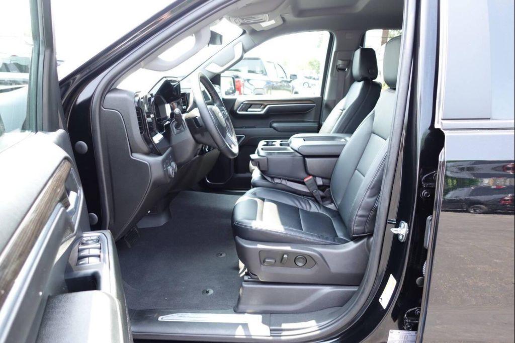 used 2023 Chevrolet Silverado 1500 car, priced at $35,875