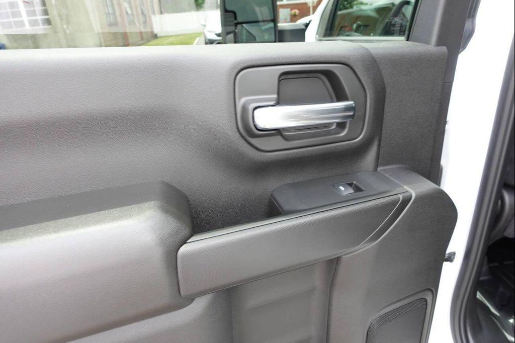 used 2024 GMC Sierra 2500 car, priced at $53,995