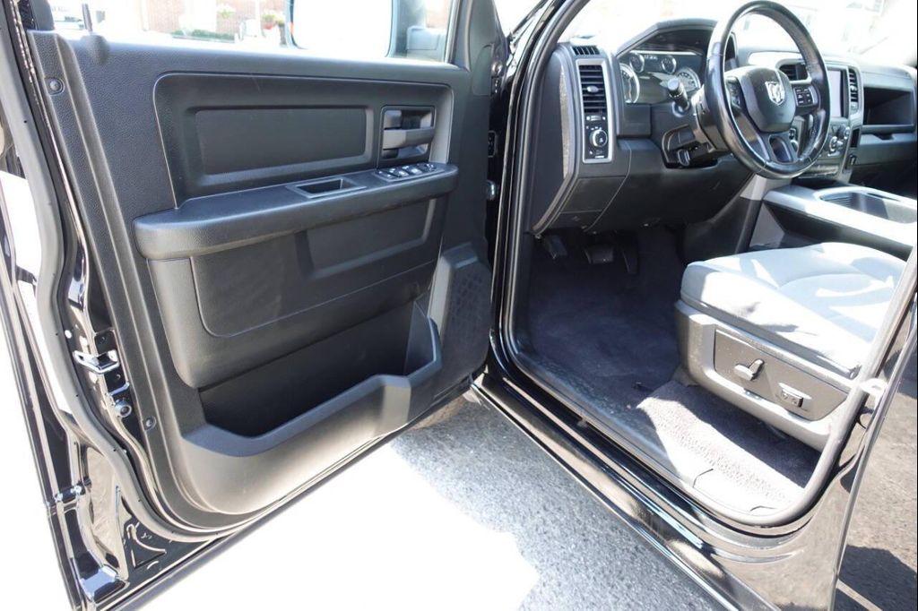 used 2021 Ram 1500 Classic car, priced at $29,995