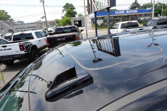used 2022 GMC Sierra 1500 car, priced at $49,995