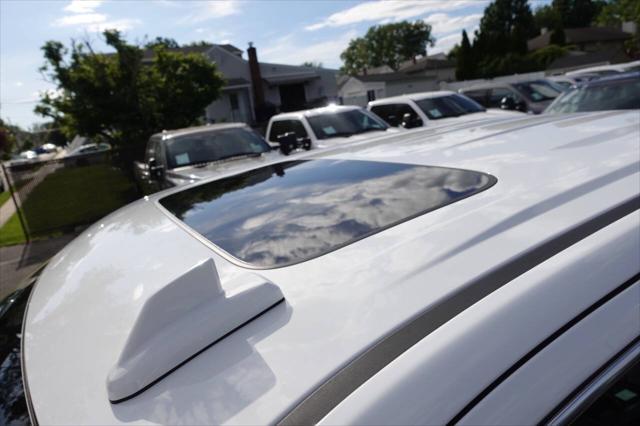 used 2022 GMC Sierra 1500 car, priced at $49,995