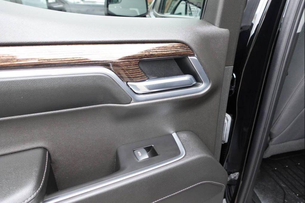used 2022 GMC Sierra 1500 car, priced at $41,995
