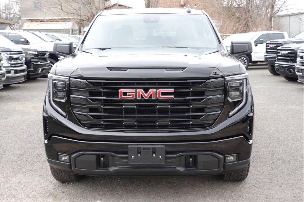used 2022 GMC Sierra 1500 car, priced at $41,995