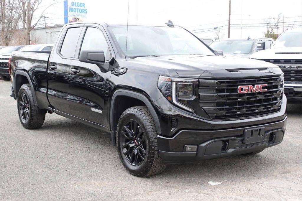 used 2022 GMC Sierra 1500 car, priced at $41,995