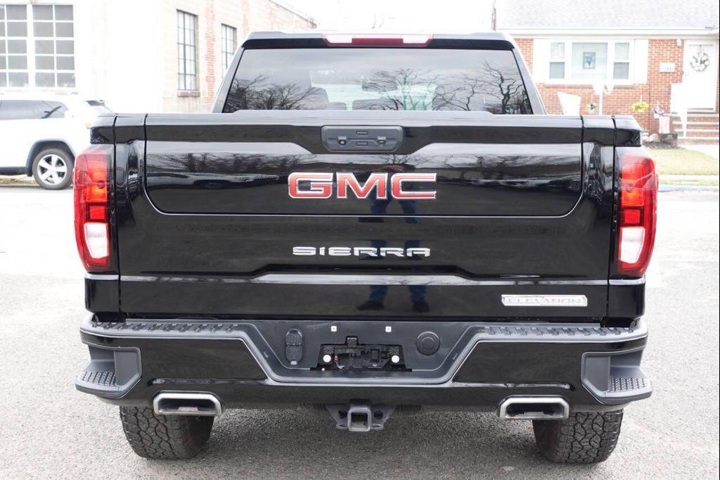 used 2022 GMC Sierra 1500 car, priced at $41,995