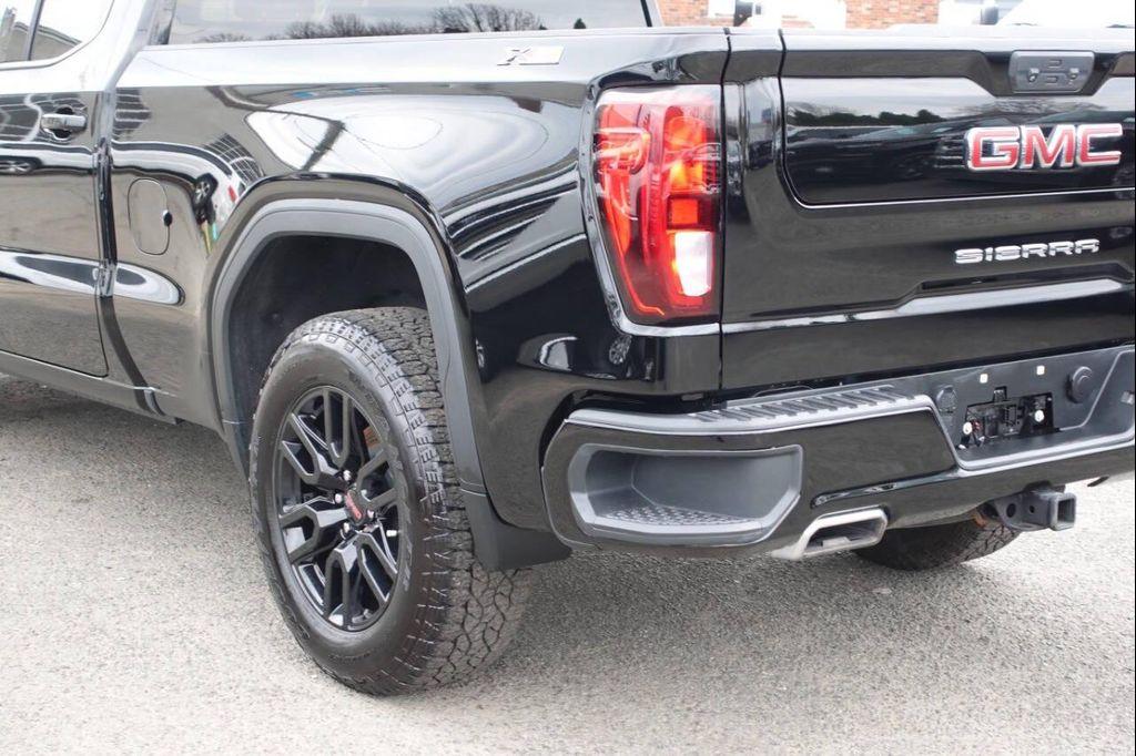 used 2022 GMC Sierra 1500 car, priced at $41,995
