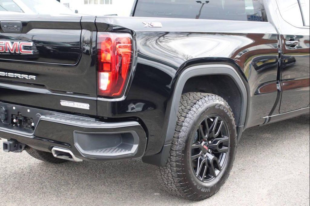 used 2022 GMC Sierra 1500 car, priced at $41,995