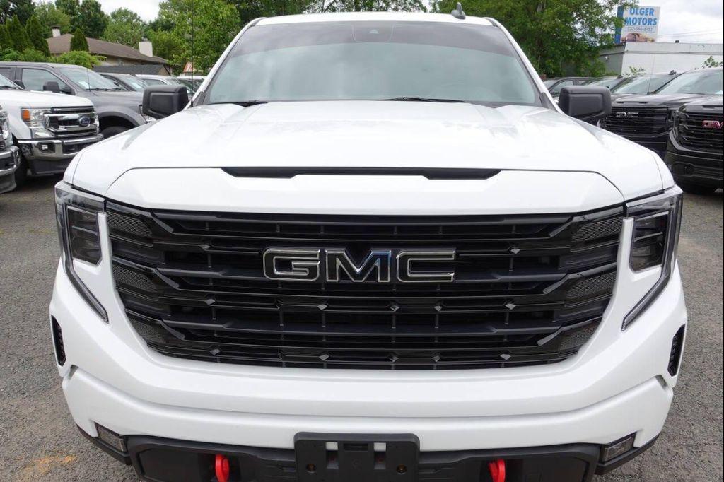 used 2024 GMC Sierra 1500 car, priced at $48,875