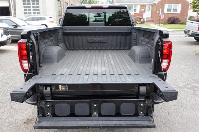 used 2022 GMC Sierra 1500 car, priced at $43,995
