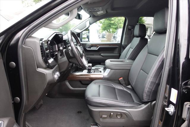 used 2022 GMC Sierra 1500 car, priced at $43,995