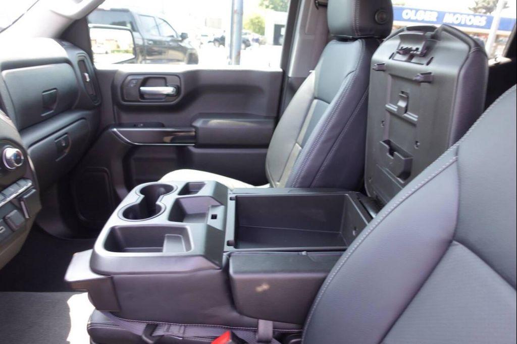 used 2022 Chevrolet Silverado 1500 car, priced at $38,875