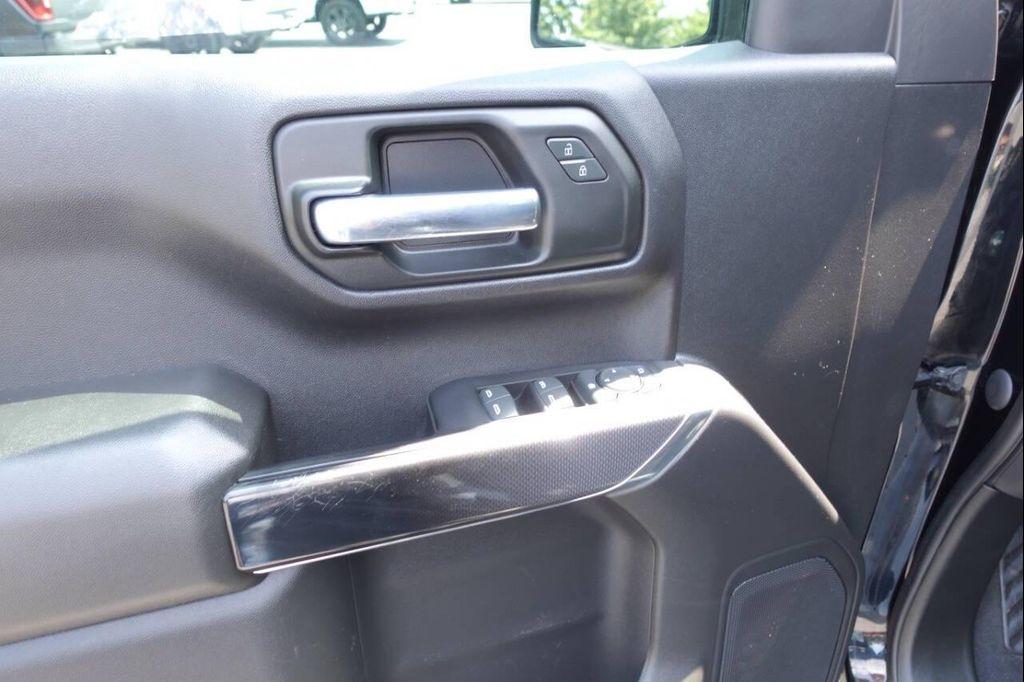 used 2022 Chevrolet Silverado 1500 car, priced at $38,875