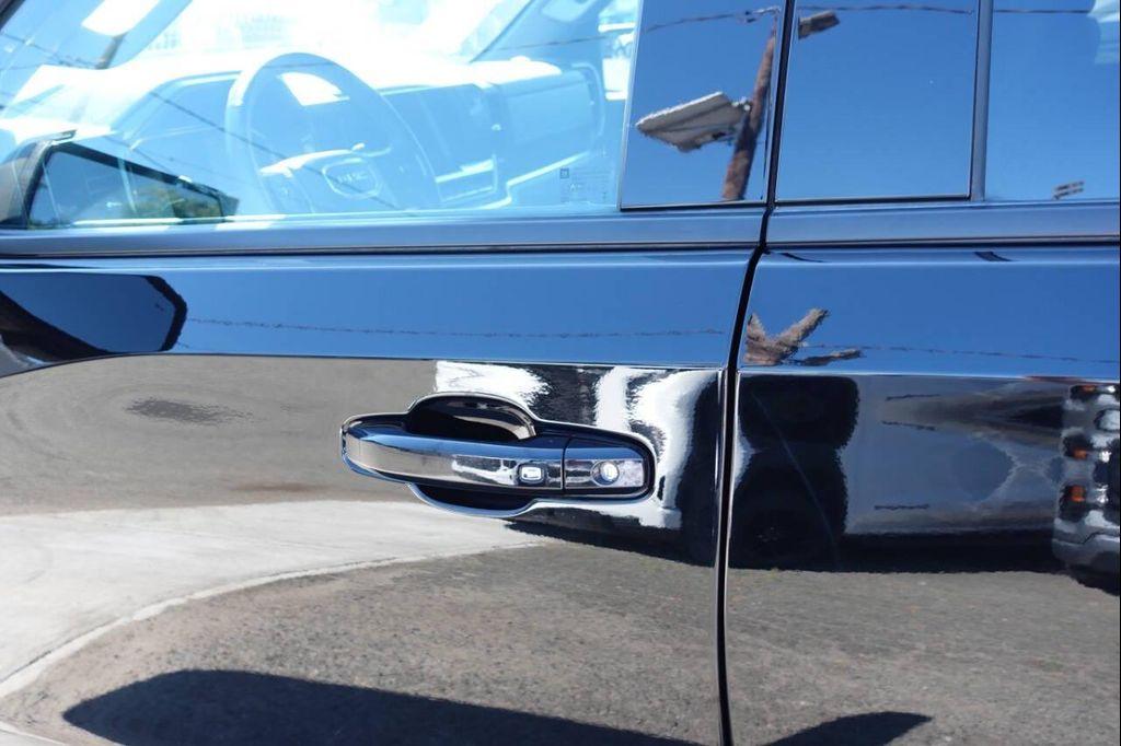used 2024 GMC Sierra 1500 car, priced at $47,995