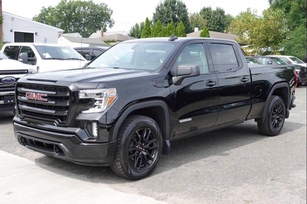 used 2022 GMC Sierra 1500 car, priced at $35,995