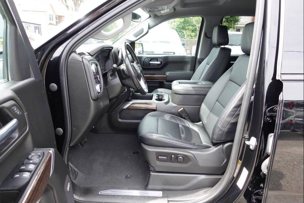 used 2022 GMC Sierra 1500 car, priced at $35,995