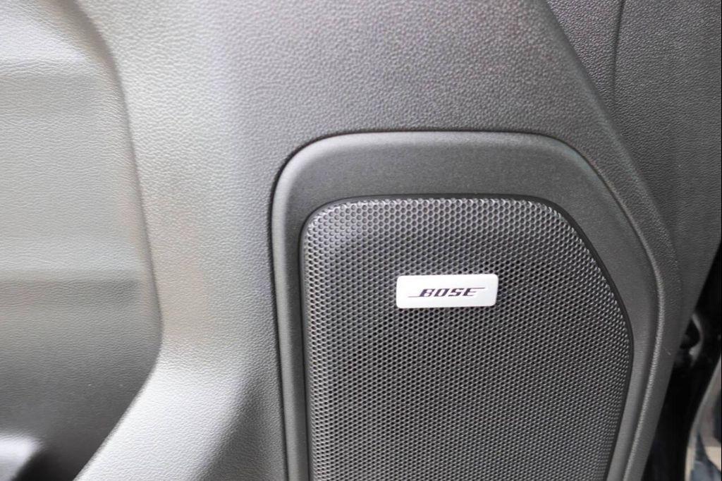 used 2022 GMC Sierra 1500 car, priced at $35,995