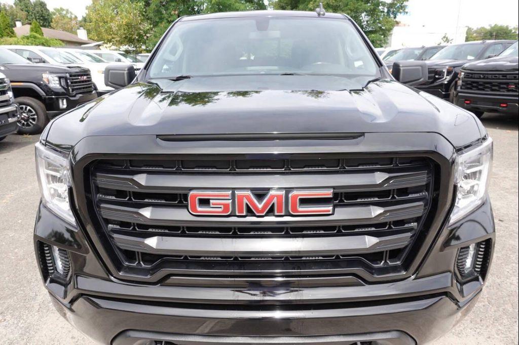 used 2022 GMC Sierra 1500 car, priced at $35,995