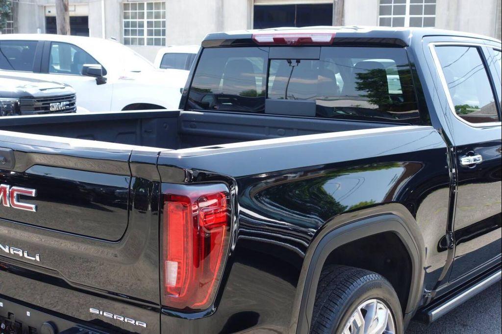 used 2022 GMC Sierra 1500 car, priced at $49,675