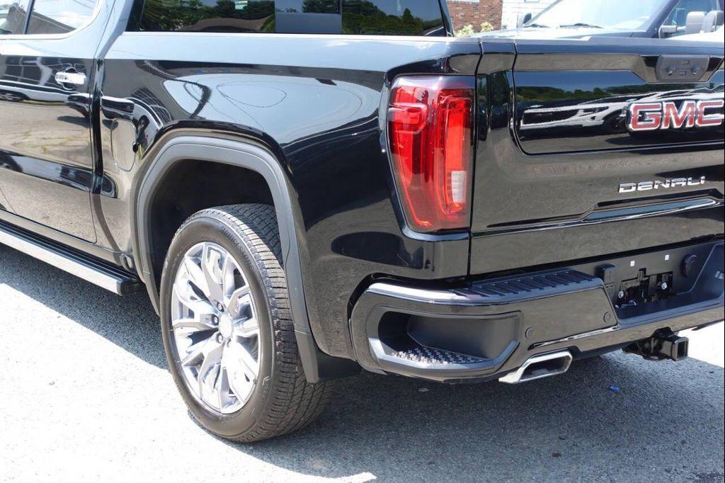 used 2022 GMC Sierra 1500 car, priced at $49,675