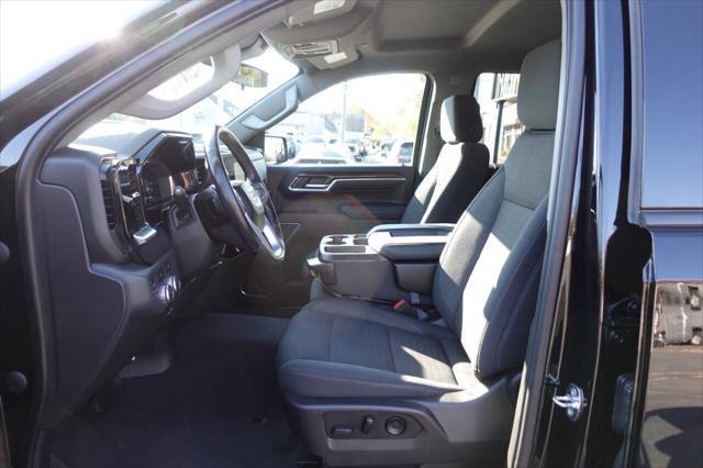 used 2022 GMC Sierra 1500 car, priced at $36,995