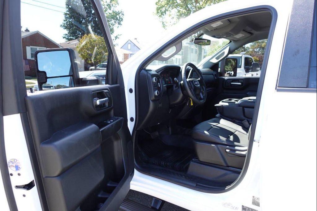 used 2020 GMC Sierra 2500 car, priced at $35,995