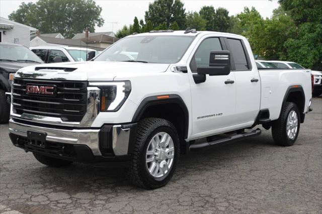 used 2024 GMC Sierra 2500 car, priced at $46,995