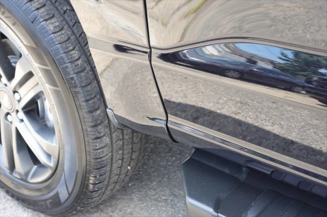 used 2022 Ford F-150 car, priced at $49,995