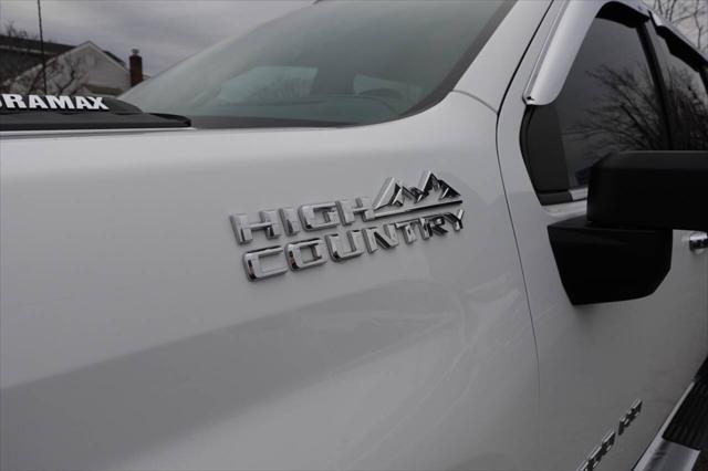 used 2022 Chevrolet Silverado 2500 car, priced at $59,995