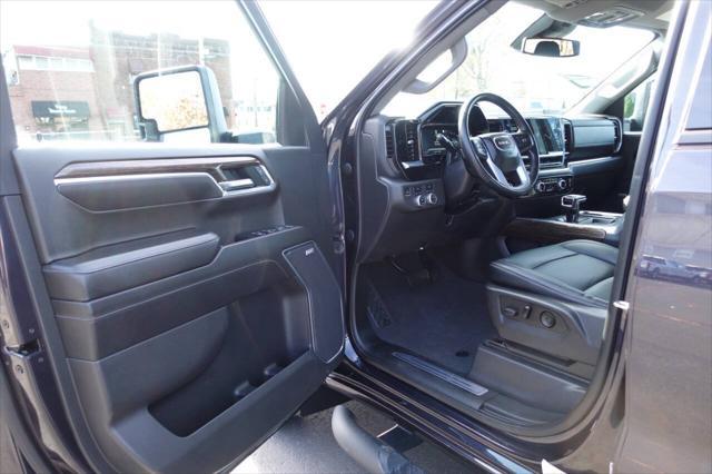 used 2022 GMC Sierra 1500 car, priced at $45,995