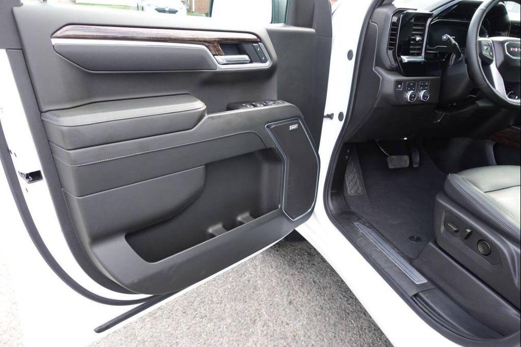 used 2025 GMC Sierra 1500 car, priced at $51,995