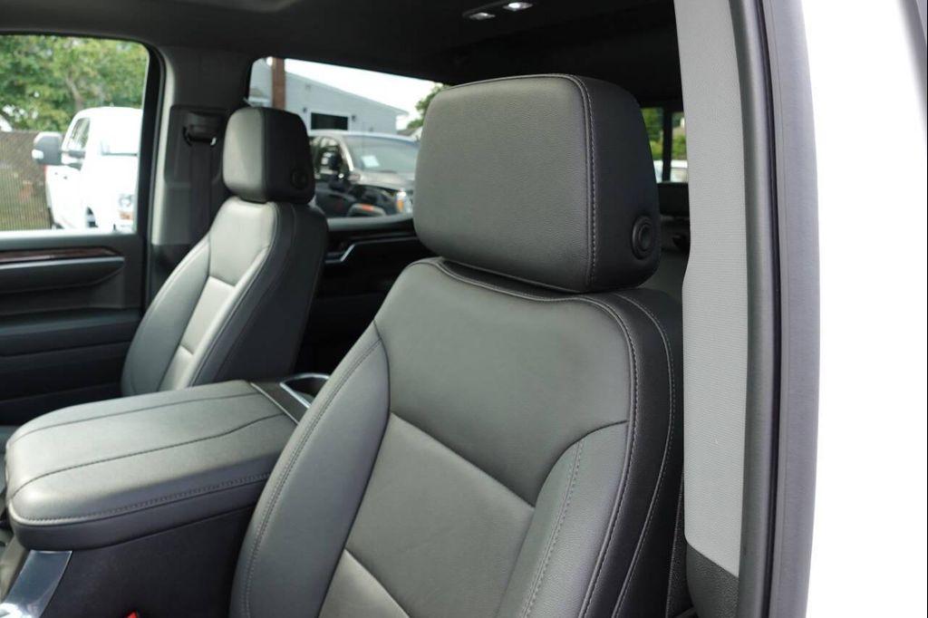 used 2025 GMC Sierra 1500 car, priced at $51,995