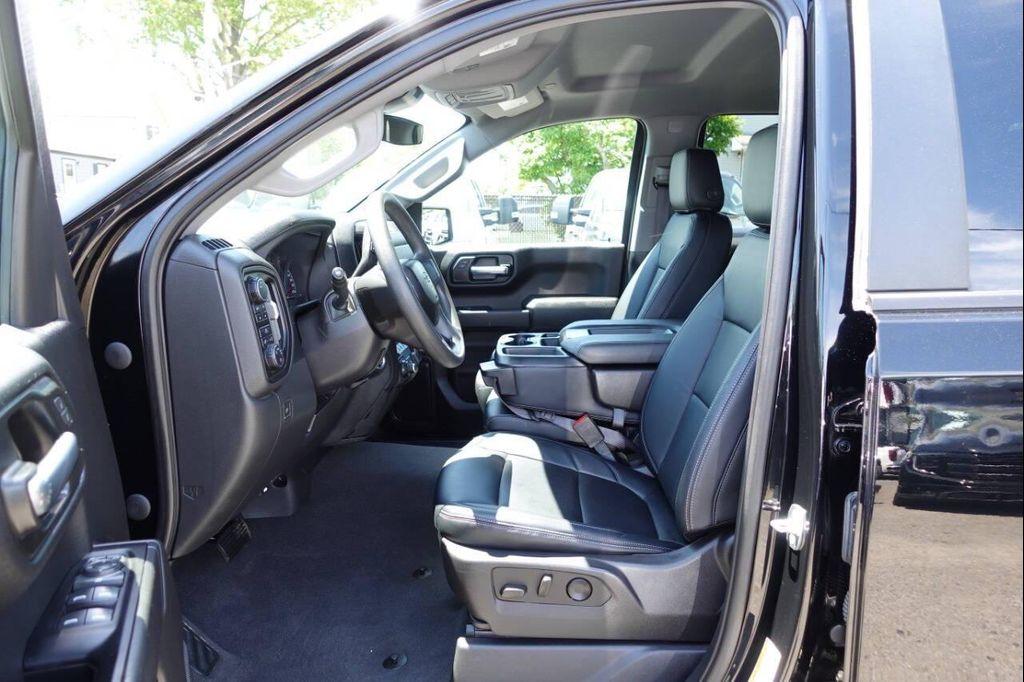 used 2022 Chevrolet Silverado 1500 car, priced at $38,995