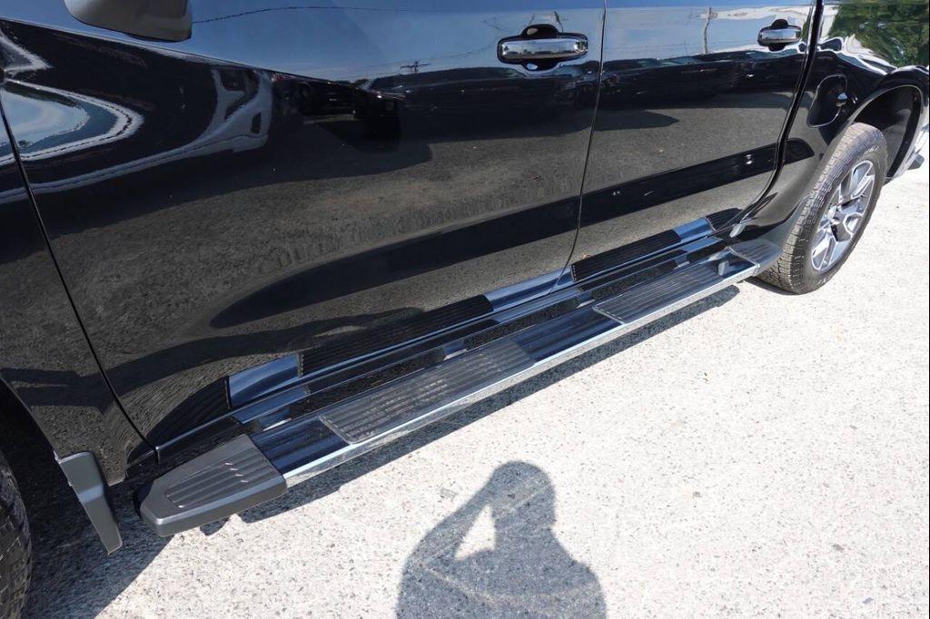 used 2023 Chevrolet Silverado 1500 car, priced at $34,995