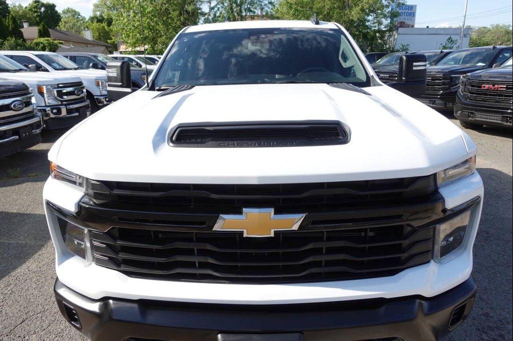 used 2024 Chevrolet Silverado 2500 car, priced at $44,995