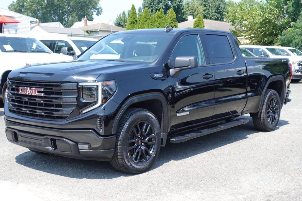 used 2022 GMC Sierra 1500 car, priced at $39,995