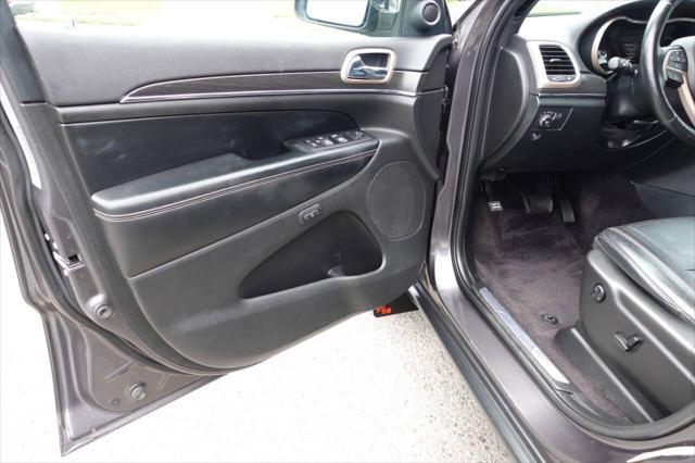 used 2017 Jeep Grand Cherokee car, priced at $14,995