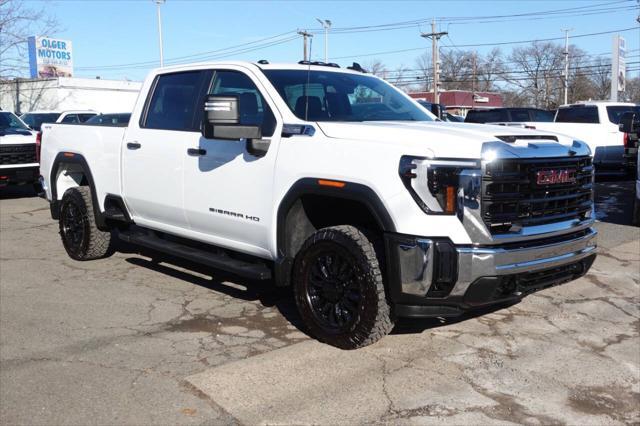 used 2024 GMC Sierra 2500 car, priced at $51,495