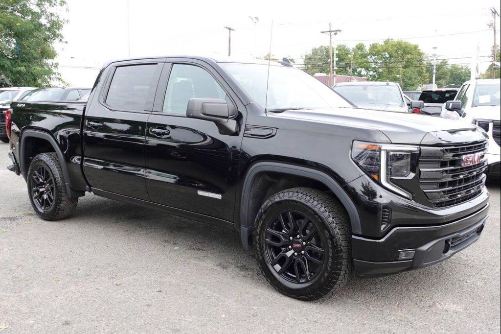 used 2024 GMC Sierra 1500 car, priced at $42,995
