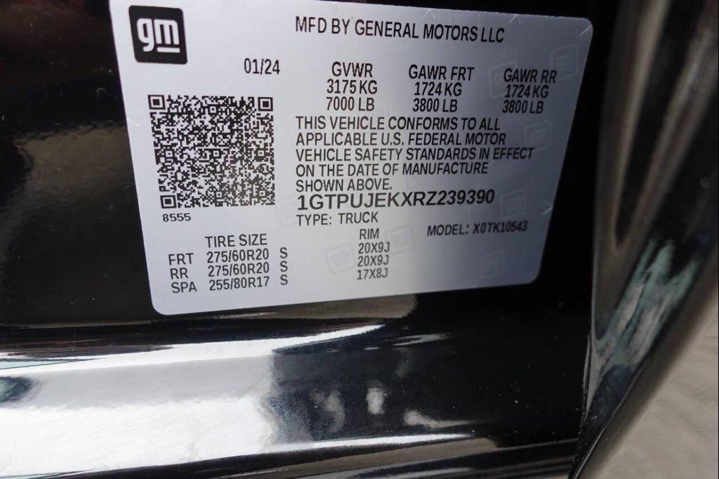 used 2024 GMC Sierra 1500 car, priced at $42,995