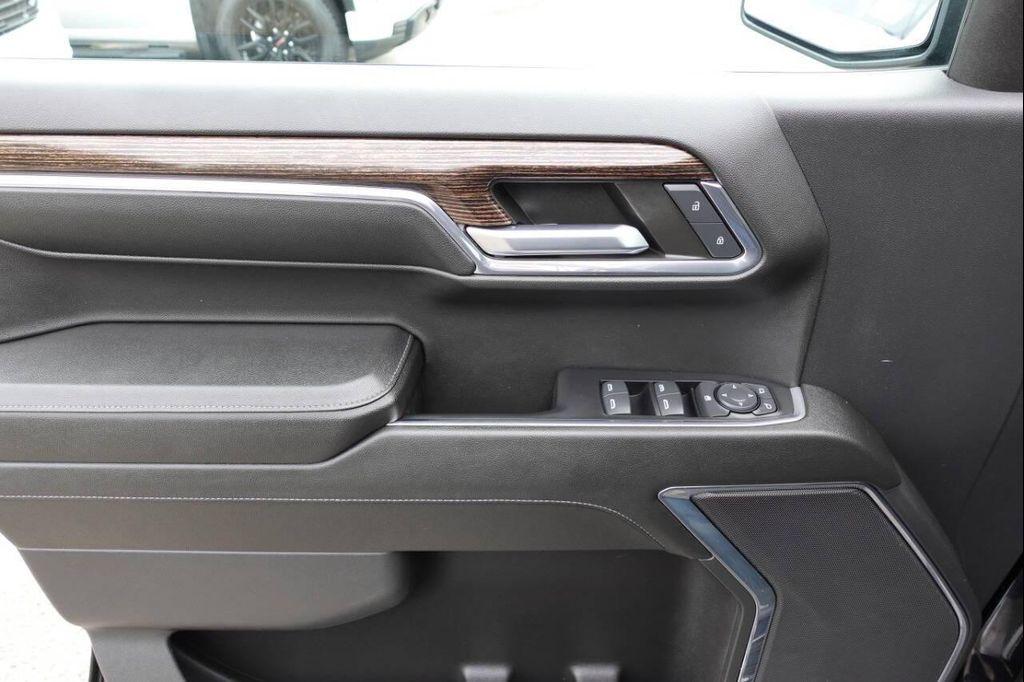 used 2024 GMC Sierra 1500 car, priced at $42,995