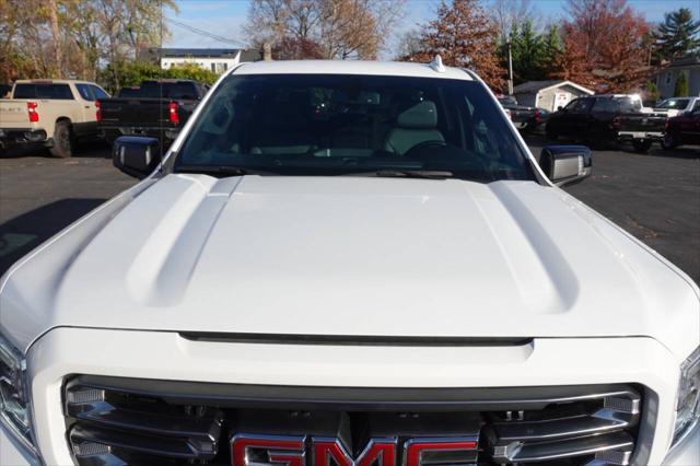 used 2022 GMC Sierra 1500 car, priced at $45,995