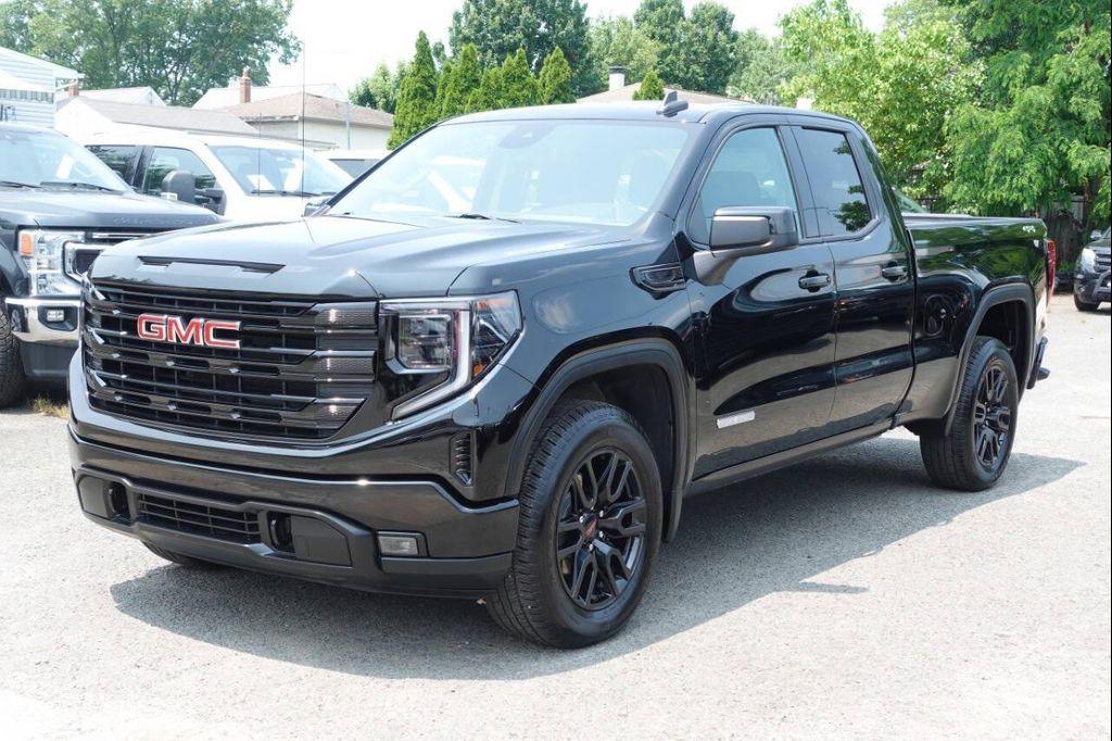 used 2023 GMC Sierra 1500 car, priced at $37,995