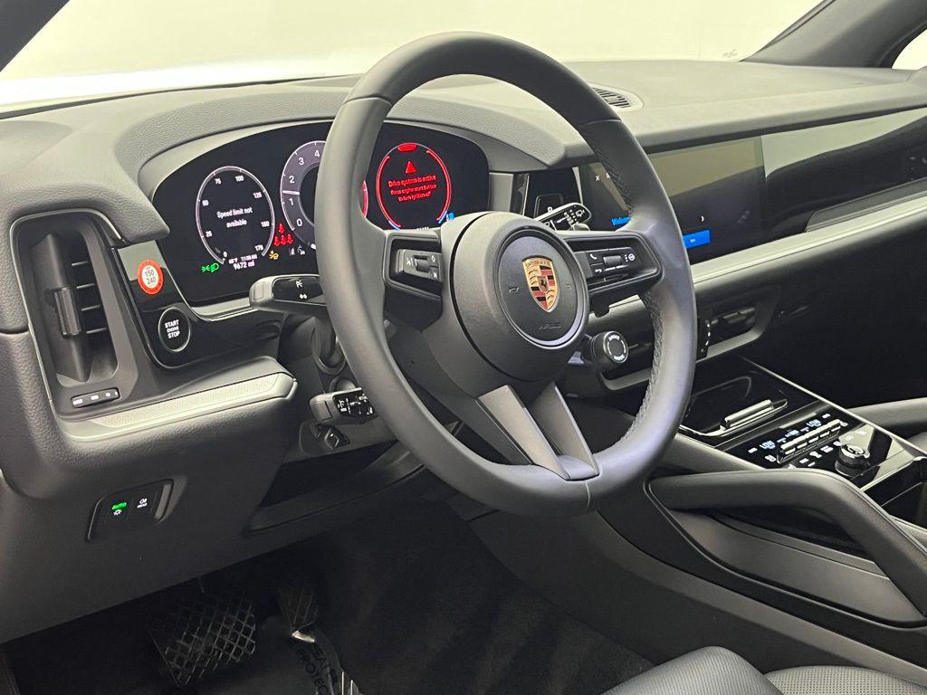 used 2025 Porsche Cayenne car, priced at $86,999