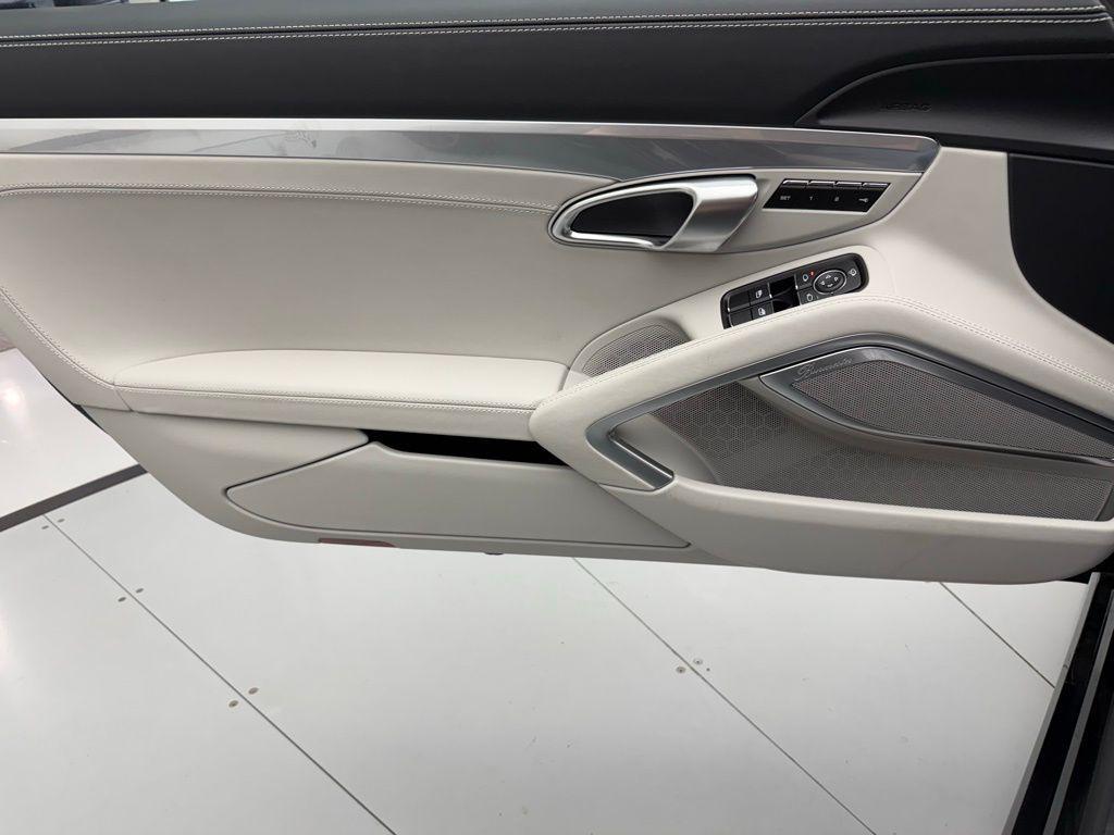 new 2025 Porsche 718 Boxster car, priced at $119,325