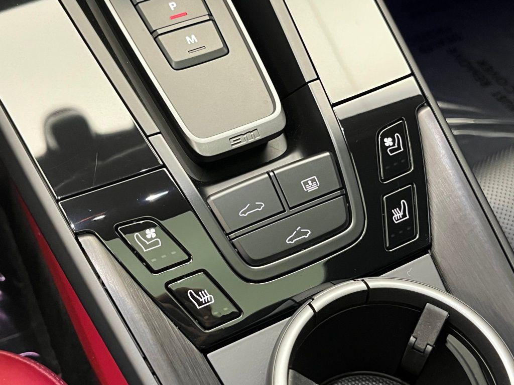 used 2022 Porsche 911 car, priced at $172,999