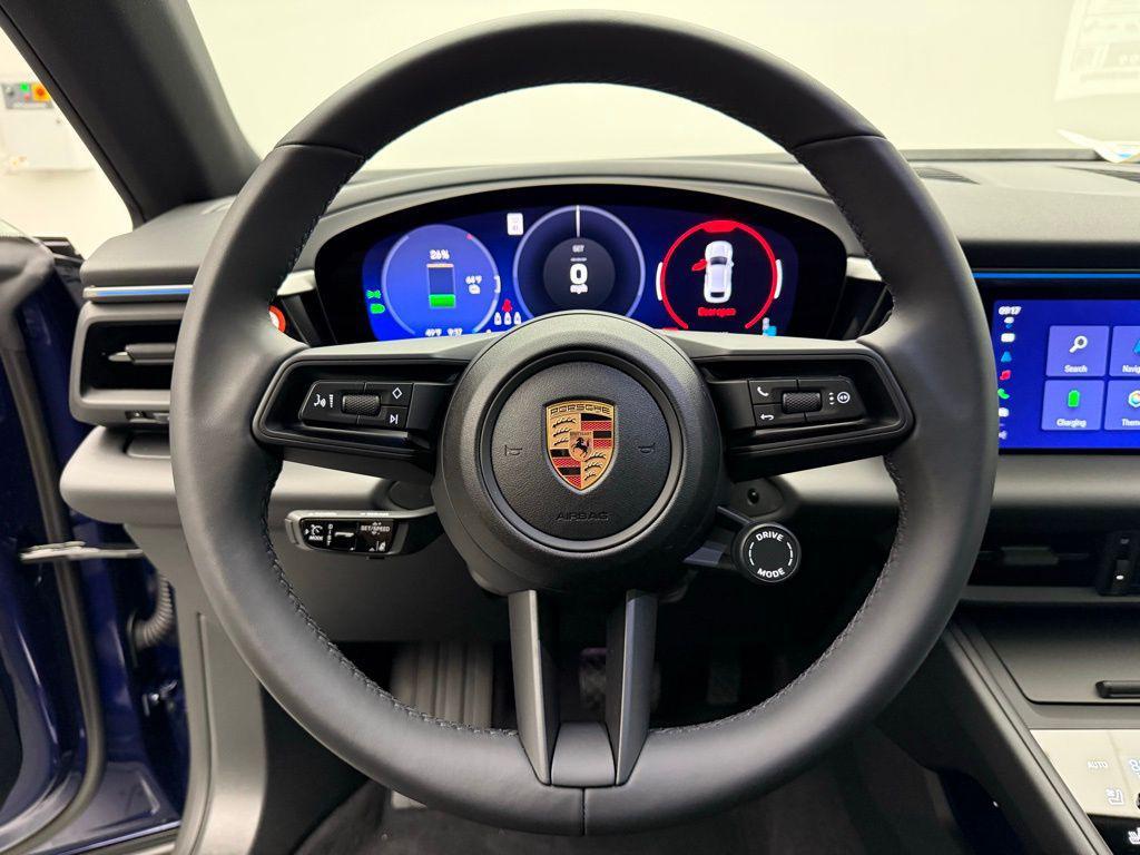 new 2025 Porsche Macan car, priced at $84,035