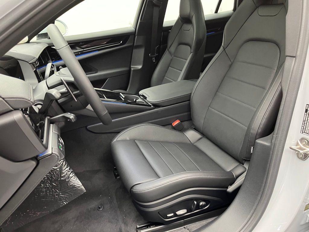 new 2025 Porsche Panamera car, priced at $130,555